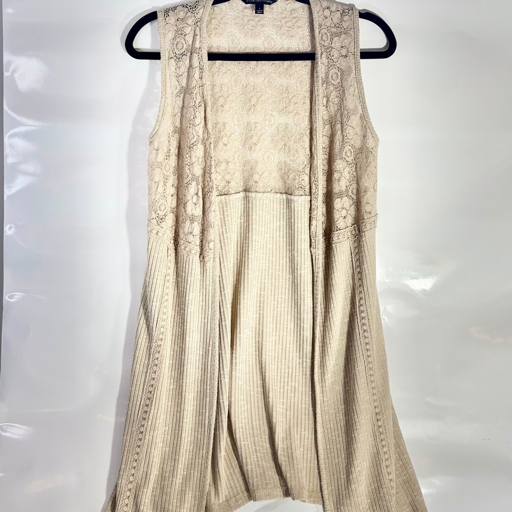 Signature Studio Cream Lace Vest